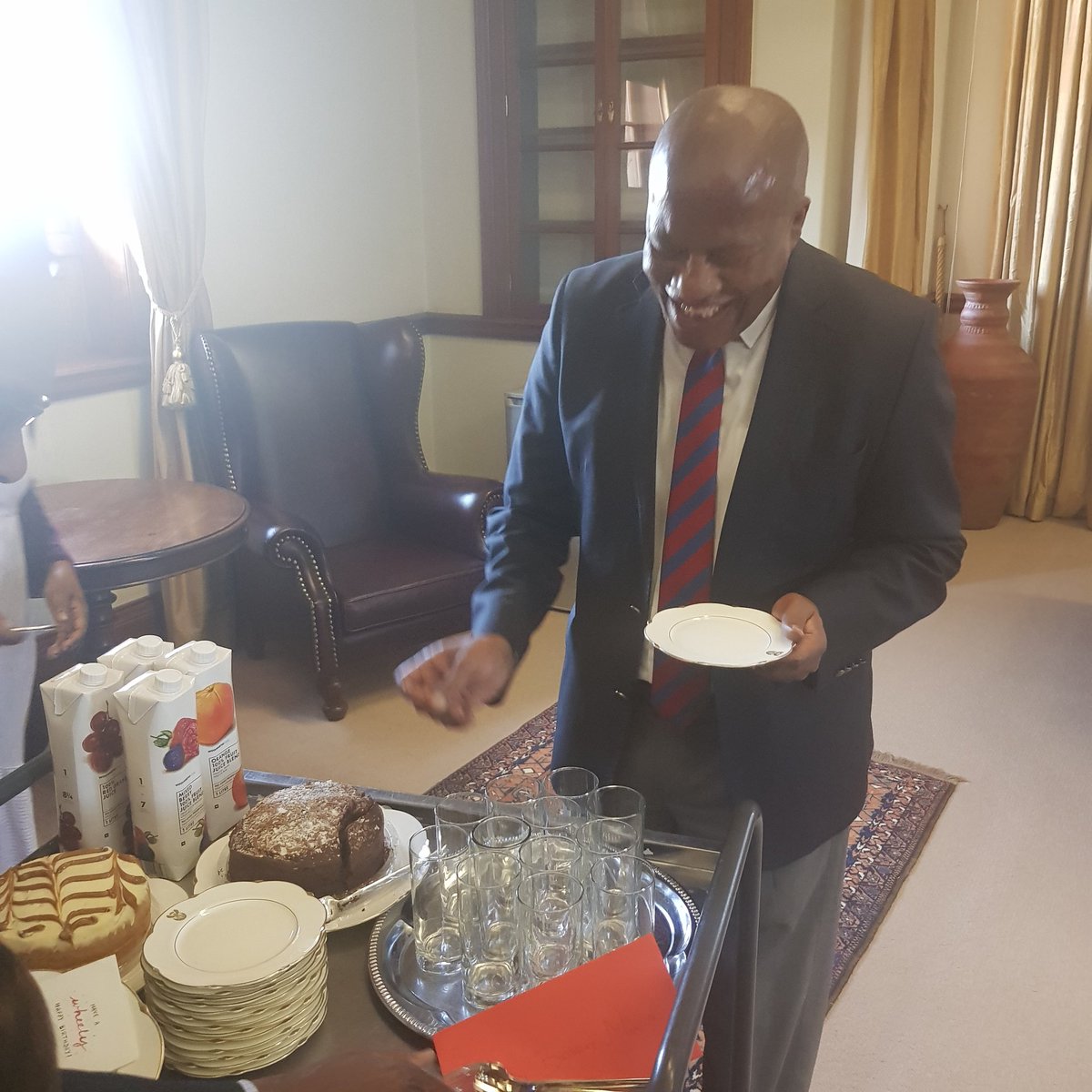 Minister Jackson Mthembu tweet media