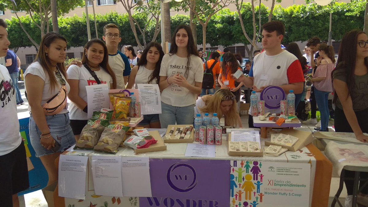 cadealmeria's tweet photo. Proyecto "Wonder fluffy https://t.co/TqHCJoJDqp." del IES Velad Alhamar de #VelezRubio en la #FeriasEmprendimiento @empleoJunta @almeriajunta  @educaAnd @InniciaAnd https://t.co/tfxhljP7F4
