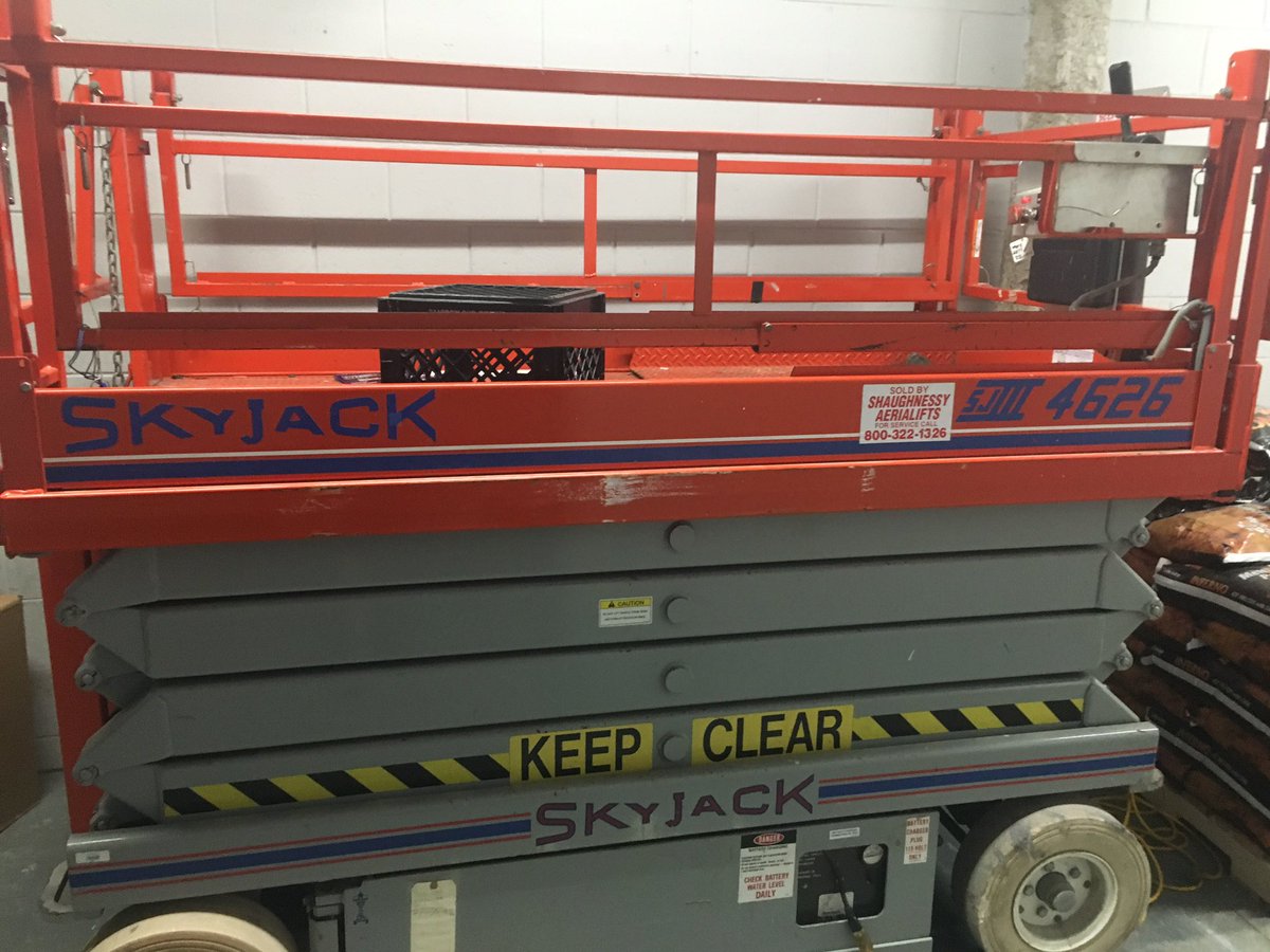 Joe_TraupmanLGN's tweet image. Setting some chairs up for drama and using our lifts to hang some amazing backdrops for the school play Peter Pan. I would show how amazing the set looks but everyone’s going to have to come see it for themselves Peter Pan starts today! The hype is real! #NMSLancerLead #peterpan