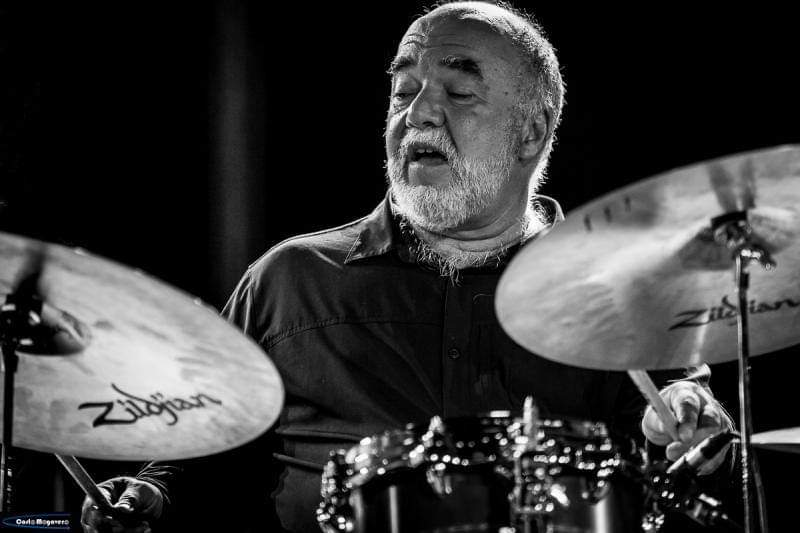 Peter Erskine (Weather Report) 
Birth 1954.6.5 Happy Birthday
 