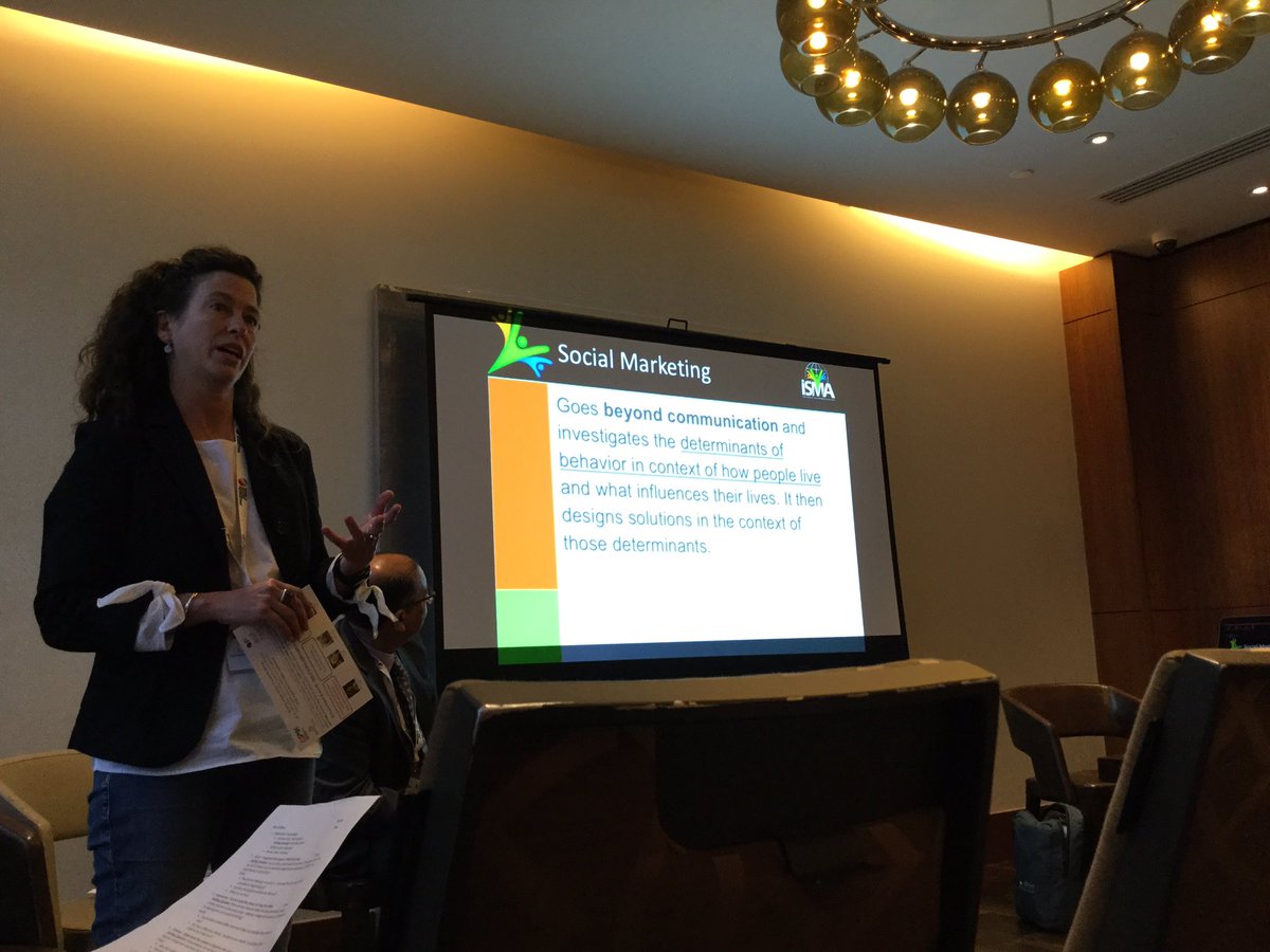 LAMSO_org's tweet photo. La diferencia entre #sbcc #bcc #c4d y mercadeo social #socmar. Hay oportunidades en la intersección de estos enfoques. @WSMConference #socmar #wsmc19 @isma_org @europeansma #LAMSO https://t.co/ietRlfzbiI
