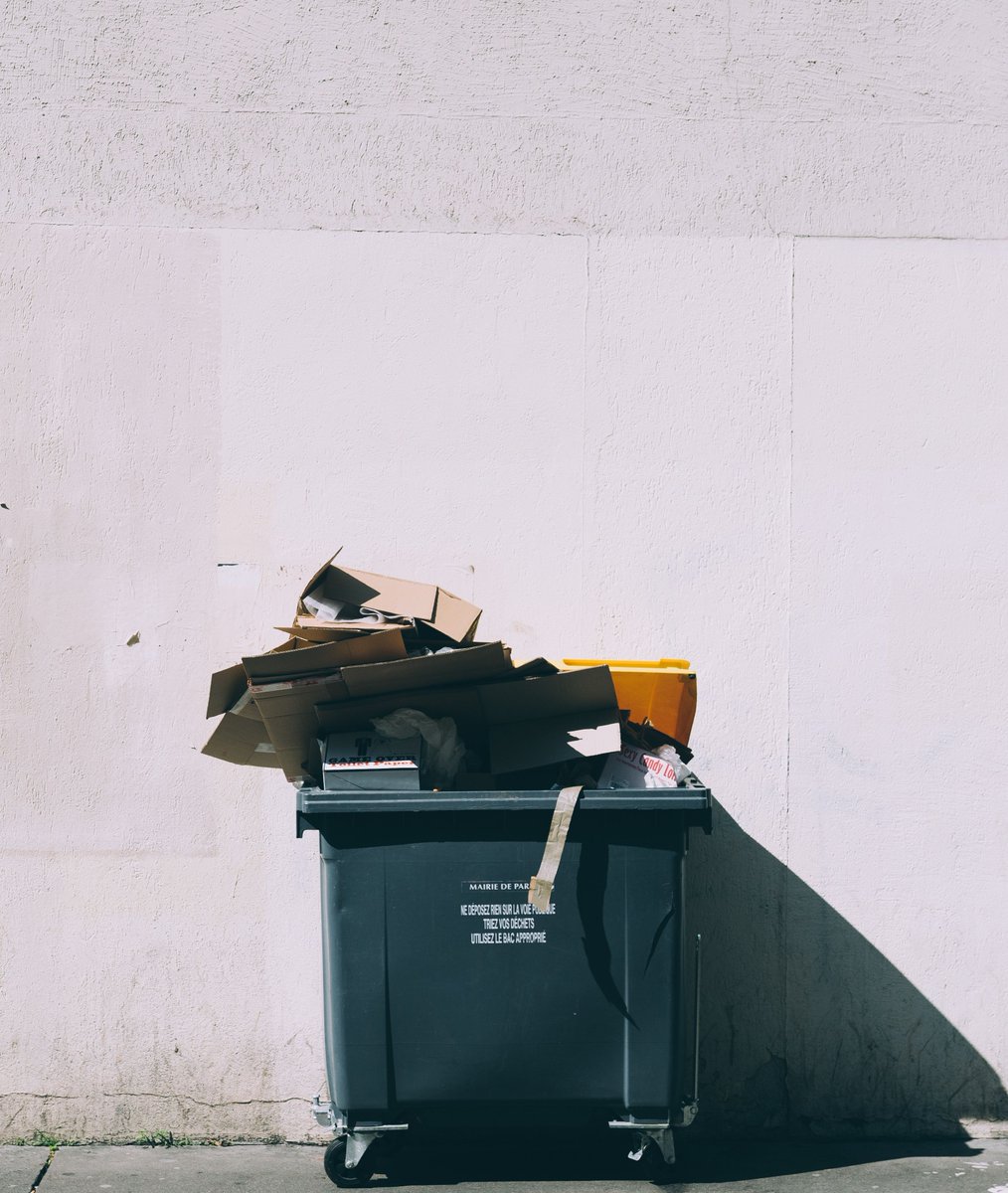 #Municipales2020 <a href="/ZeroWasteFR/">Zero Waste France</a> publie une enquête sur les intercommunalités "performantes" en matière de tri des #déchets. 91 intercom. françaises produisent moins de 150 kg et 18 passent la barre des 100 kg ➡️ frama.link/WFtyp_3u