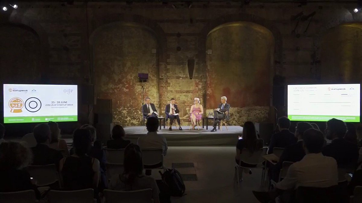 Intesa Sanpaolo tweet media