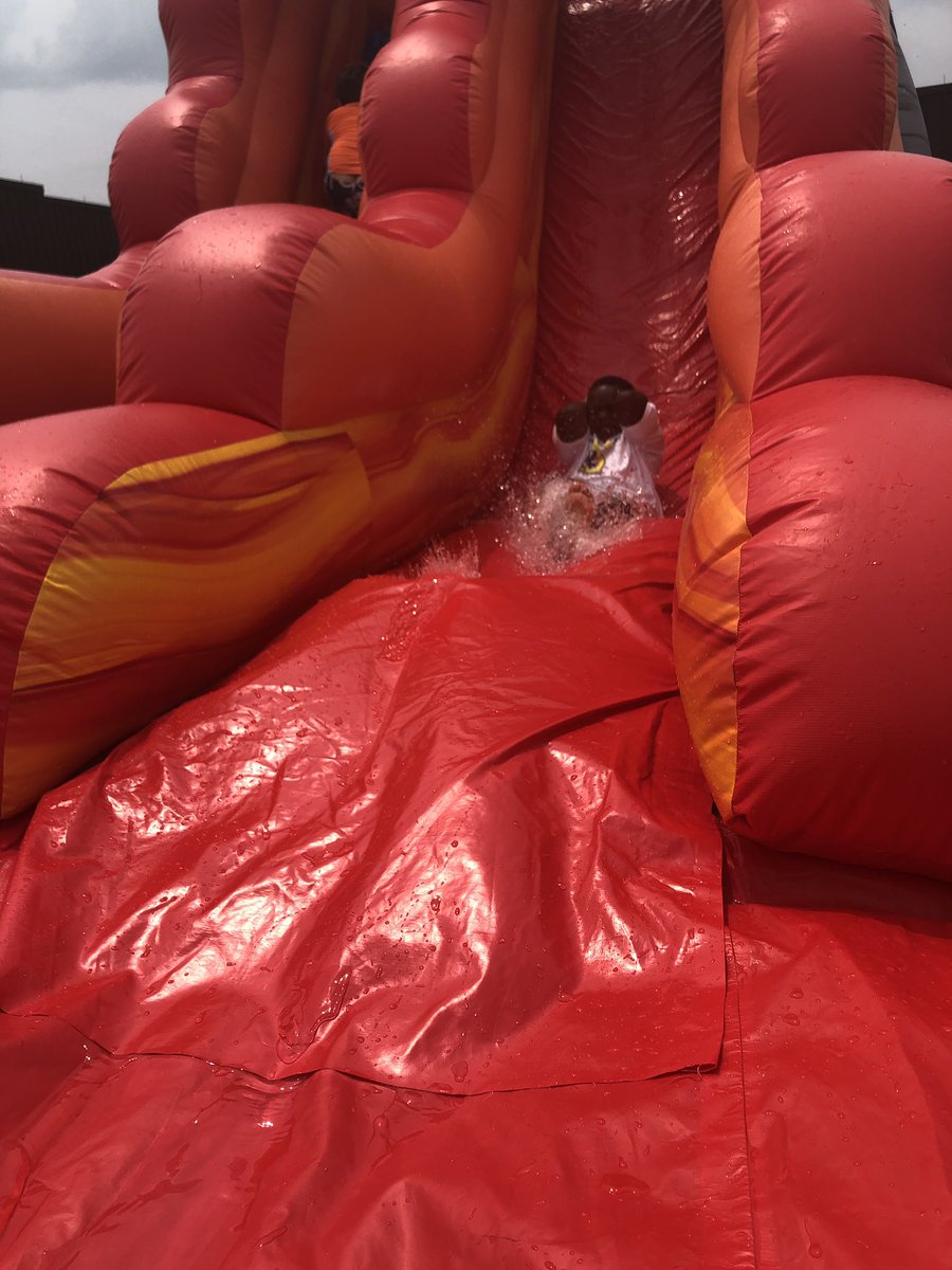 Kesars_peacocks's tweet photo. My class loved splash day! @NSECrickets https://t.co/nR3NvlwuJH