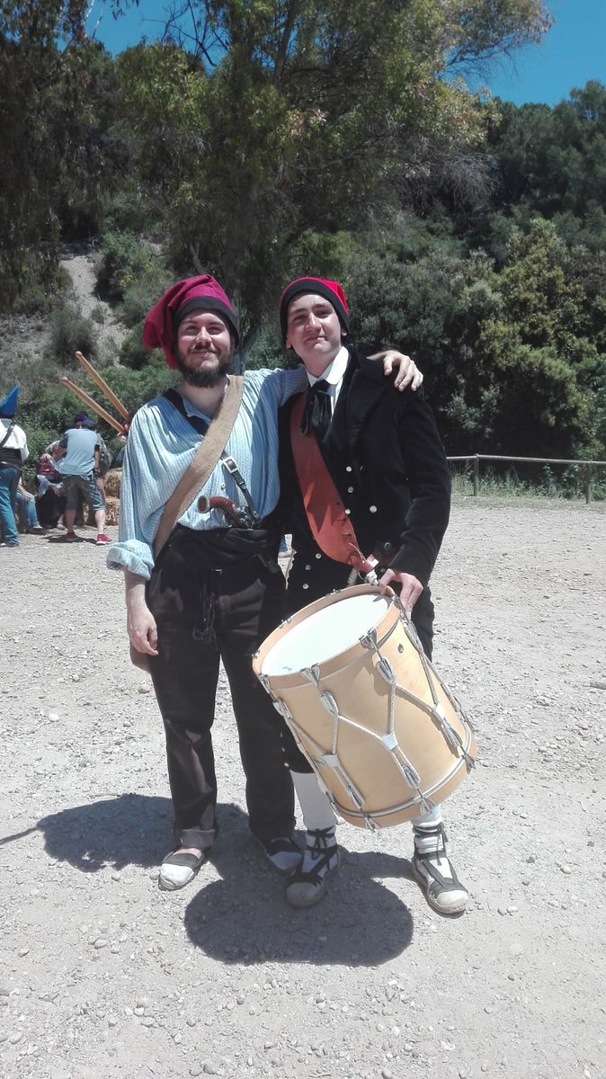 GerardBidegain's tweet photo. "Se queda", que diria aquell. 2 de juny de 2019 (o de 1808). #Festa del #Timbaler del #Bruc. @AjElBruc #sequeda https://t.co/zSXIndijPm