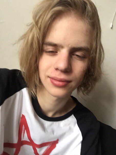 phanastys's tweet photo. тред любимых фотографий Глебушки🥰 https://t.co/F1iErw7sL5