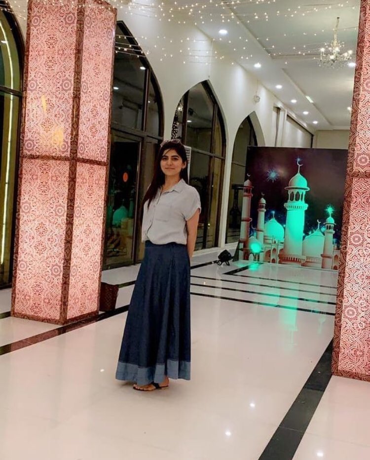 SanamBalochfans's tweet photo. #عيد_مبارك 🙋🏻‍♀️ https://t.co/4IMudP24de