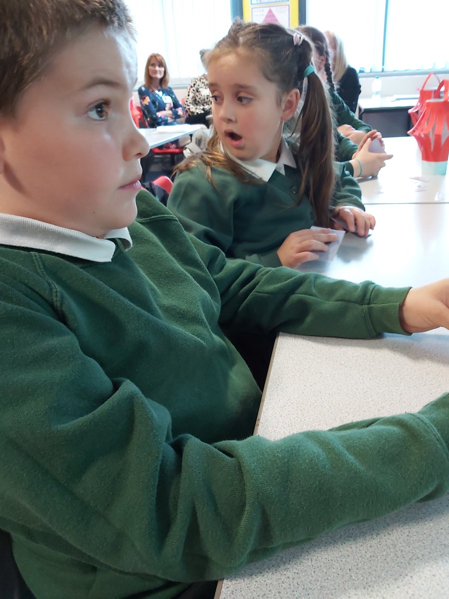 WPSYear4Melyn's tweet photo. French language games @WillowtownPri https://t.co/Di6b0JRMbx