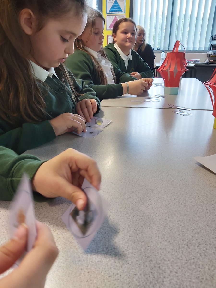 WPSYear4Melyn's tweet photo. French language games @WillowtownPri https://t.co/Di6b0JRMbx
