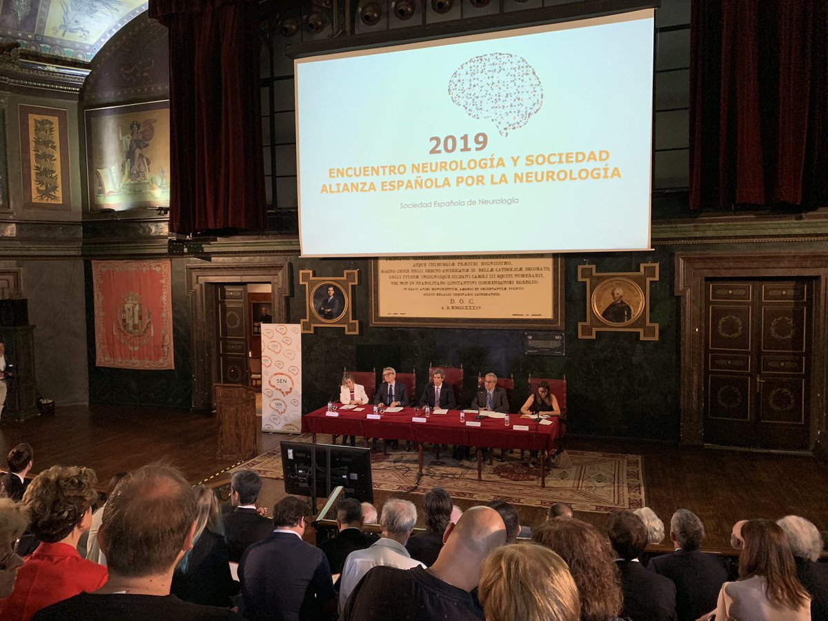frenoalictus's tweet photo. Hoy nos hemos venido a apoyar a @seneurologia en su encuentro “Neurologia y Sociedad. Alianza española por la Neurologia” en donde también se hará entrega de los #PREMIOSSEN, un reconocimiento a personas y entidades que han realizado actividades de promoción de la #Neurología https://t.co/Ty4vwCp8EA