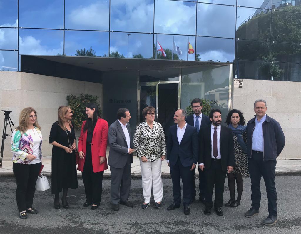 Deputación Pontevedra (@depo_es) on Twitter photo 📸 A Presidenta da <a href="/depo_es/">Deputación Pontevedra</a>, <a href="/carmelasilva/">Carmela Silva</a>, acompaña á Secretaria de Estado de Universidades e I+D+I <a href="/AngelesHerasC/">Ángeles Heras Caballero</a> na súa visita a <a href="/Hermasa_com/">Hermasa</a>, situada no Parque Tecnolóxico e Loxístico de #Vigo. 📸 A Presidenta da <a href="/depo_es/">Deputación Pontevedra</a>, <a href="/carmelasilva/">Carmela Silva</a>, acompaña á Secretaria de Estado de Universidades e I+D+I <a href="/AngelesHerasC/">Ángeles Heras Caballero</a> na súa visita a <a href="/Hermasa_com/">Hermasa</a>, situada no Parque Tecnolóxico e Loxístico de #Vigo.