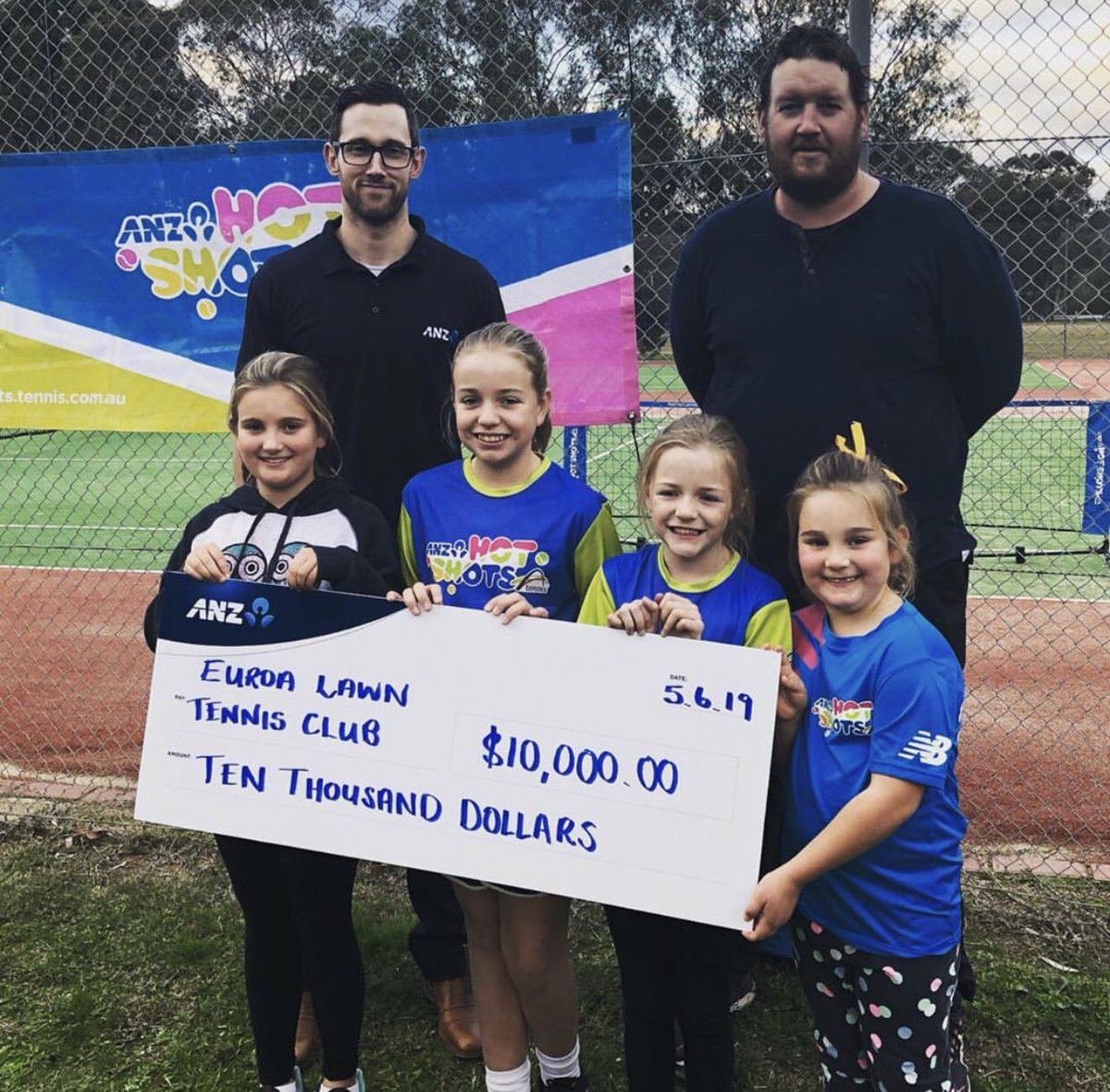 What a wonderful day in Euroa! Thank you to the Euroa Lawn Tennis Club for applying for an ANZ #TennisHotShots Grant &amp; Congratulations on winning! $10,000 &amp; a range of goodies including equipment &amp; merchandise! <a href="/ANZ_AU/">ANZ Australia</a> <a href="/TennisAustralia/">TennisAustralia</a>