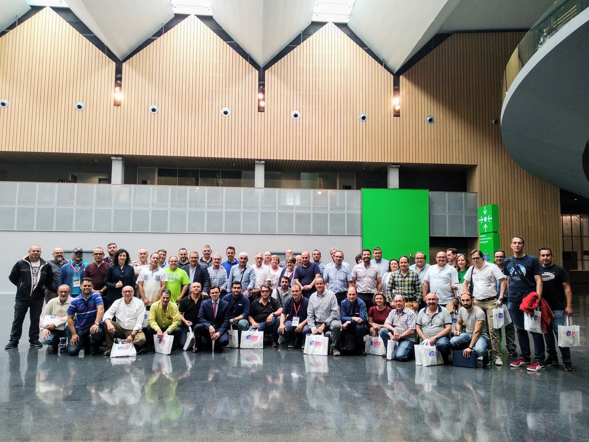 Además de presentar nuestras #novedades, en <a href="/Industry_Tools/">Industry Tools by Ferroforma</a> nos hemos reunido con gran parte de nuestros #serviciostécnicos. Es siempre un placer compartir impresiones con nuestros técnicos y agradecerles su profesionalidad.