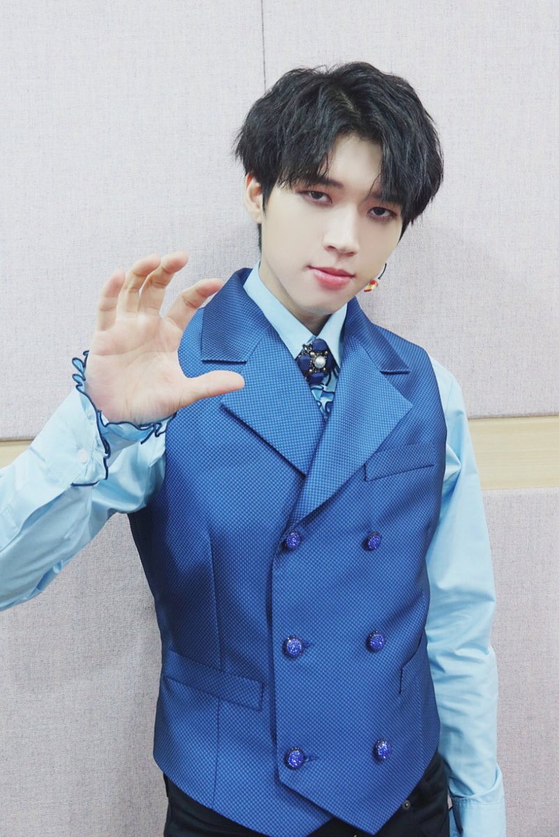 Official_IFNT's tweet photo. [#INFINITE] 드디어 메피스토 디데이입니다! 첫 공연인 만큼 우현군도 인스피릿 여러분도 긴장과 설렘이 공존하시겠죠?! 곧 있으면 만날 수 있으니 인스피릿 여러분! 조금만! 기다려~ https://t.co/AHs6wXBvaU