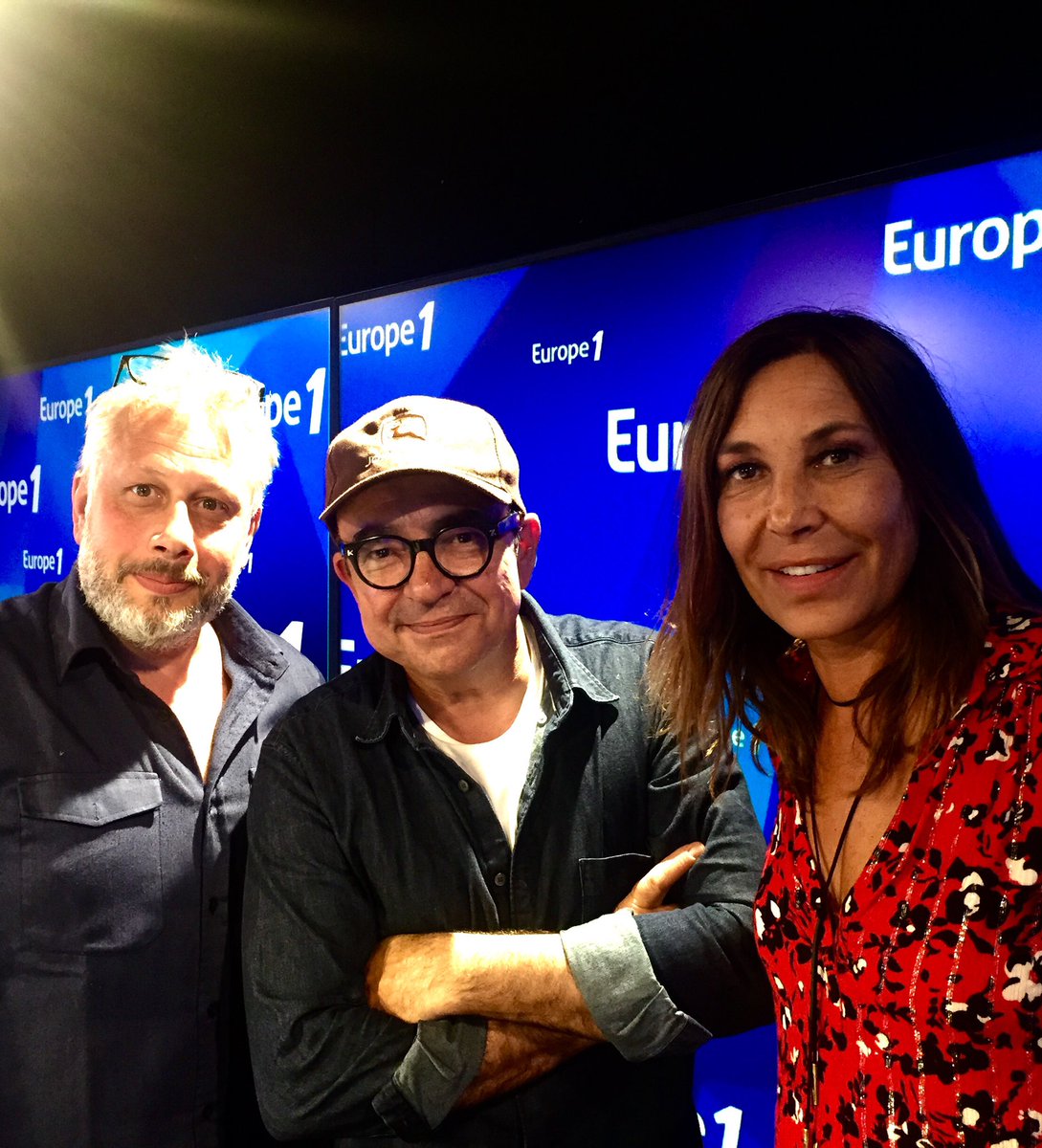 Hier j’ai enregistré avec <a href="/Zazieonline/">Zazie</a> l’émission de <a href="/karlitozero/">Karl Zero Absolu</a> les tontons flingueur pour la promo du livre reporter culinaire au éditions de la Martiniere