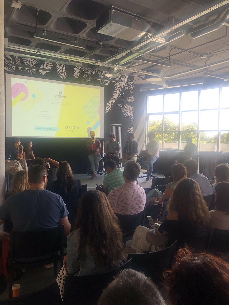 Fashionbiz20's tweet photo. Gracias a todos por participar y asistir al #Ecommfashion SS19 👏🏽
Seguiremos trabajando por conectar a las empresas de #Tech y #Digital con el sector de la moda. @Launchmetrics @DHLexpress @Letslawfirm @shopgocase @simlachat @JOORACCESS https://t.co/DMkJIB4hf9