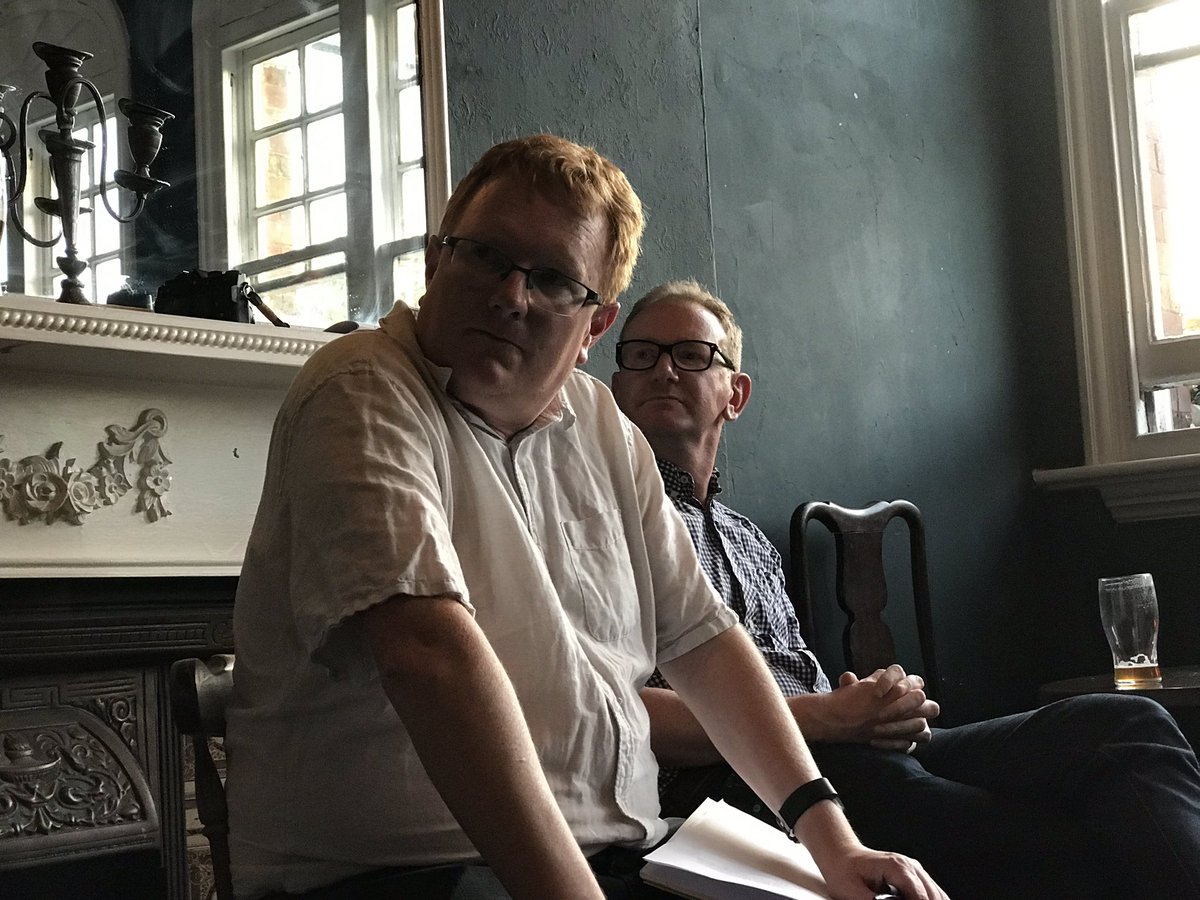 If you live in #se7 then you’ve almost certainly got most of your meaningful local news over the last decade courtesy of one man <a href="/darryl1974/">Darryl</a> &amp; his <a href="/CharltonCSE7/">The Charlton Champion</a> &amp; <a href="/853london/">853london</a> Exciting to hear last night of his plans for the new <a href="/flyovermediaLDN/">Flyover Media CIC</a> #localjournalism