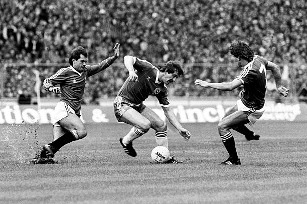 ftblsm's tweet photo. The replay finished 0-4, #BrianRobson twice, #NormanWhiteside and Dutch midfielder #ArnoldMühren scored for United. https://t.co/xFWg3pJQCi