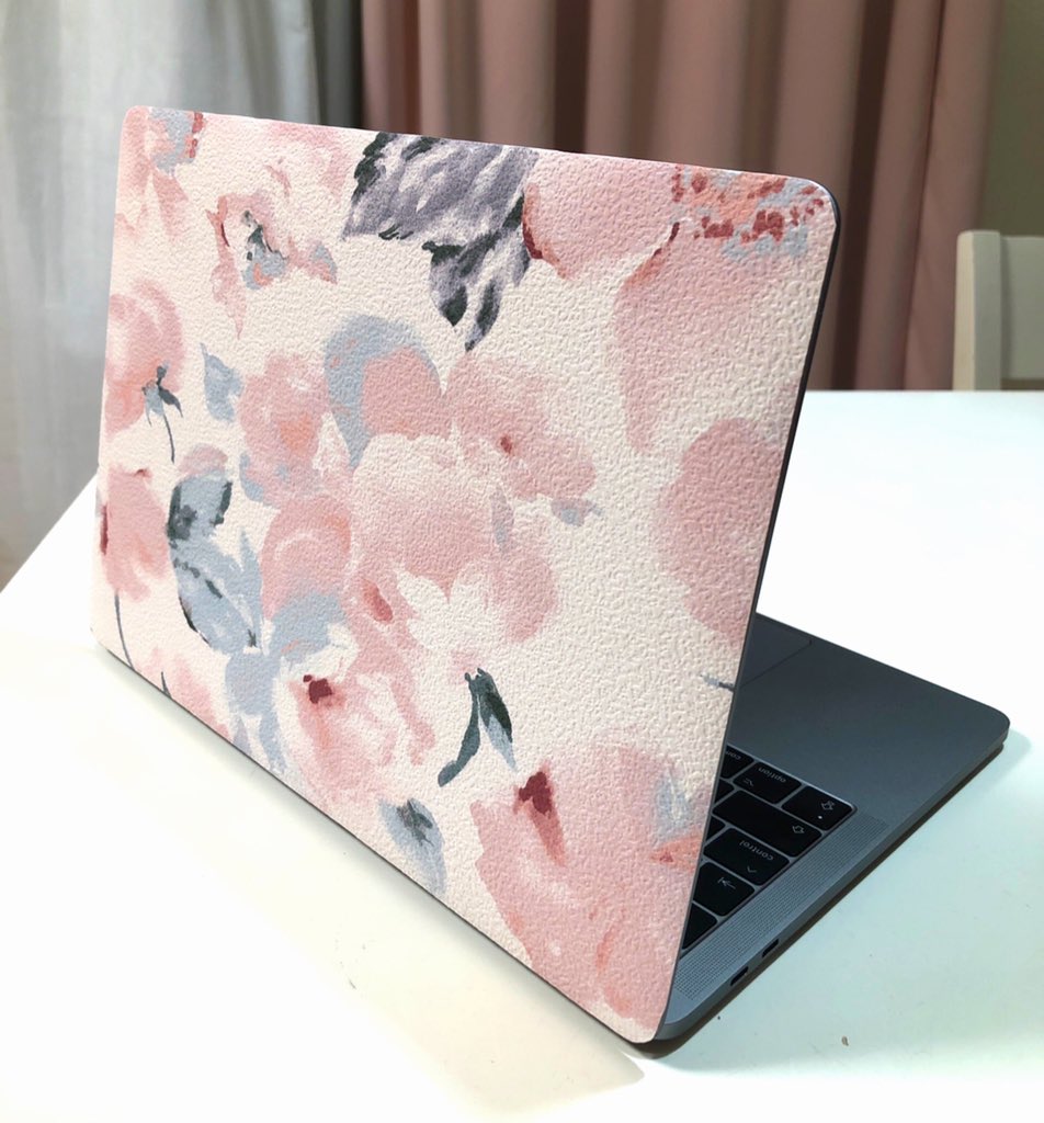 高橋りえ 複業デザイナー Macbookにフランフランの壁紙貼ってみた かわいい 高橋りえ 複業デザイナー Macbookにフランフランの壁紙貼ってみた かわいい