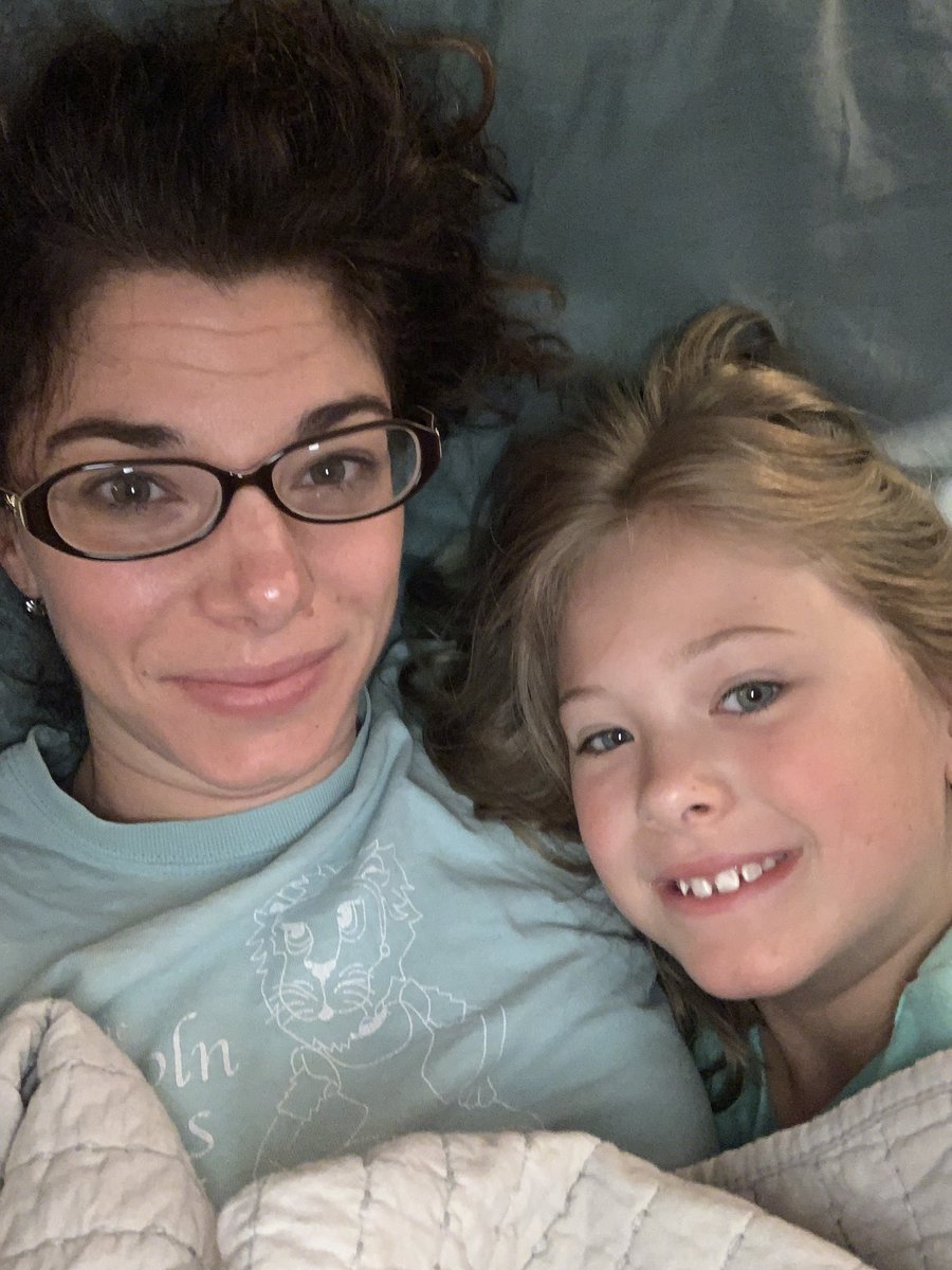 #EPSDTwitterchallenge A little morning snuggle with my kids gives me the energy I need for the day. My older daughter is hiding under the covers 😂😂😂