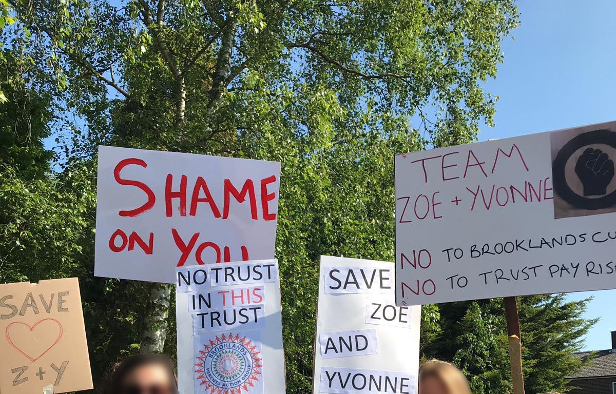 BrooklandsPAG's tweet photo. Devastated, disgusted and angry that @MaritimeMAT has decided to make our wonderful office staff redundant. And staff in other schools across Greenwich. Brooklands parents are furious at this short-sighted decision. We still fight for Zoe &amp; Yvonne #CutsLeaveScars https://t.co/Y4NSJymK0e