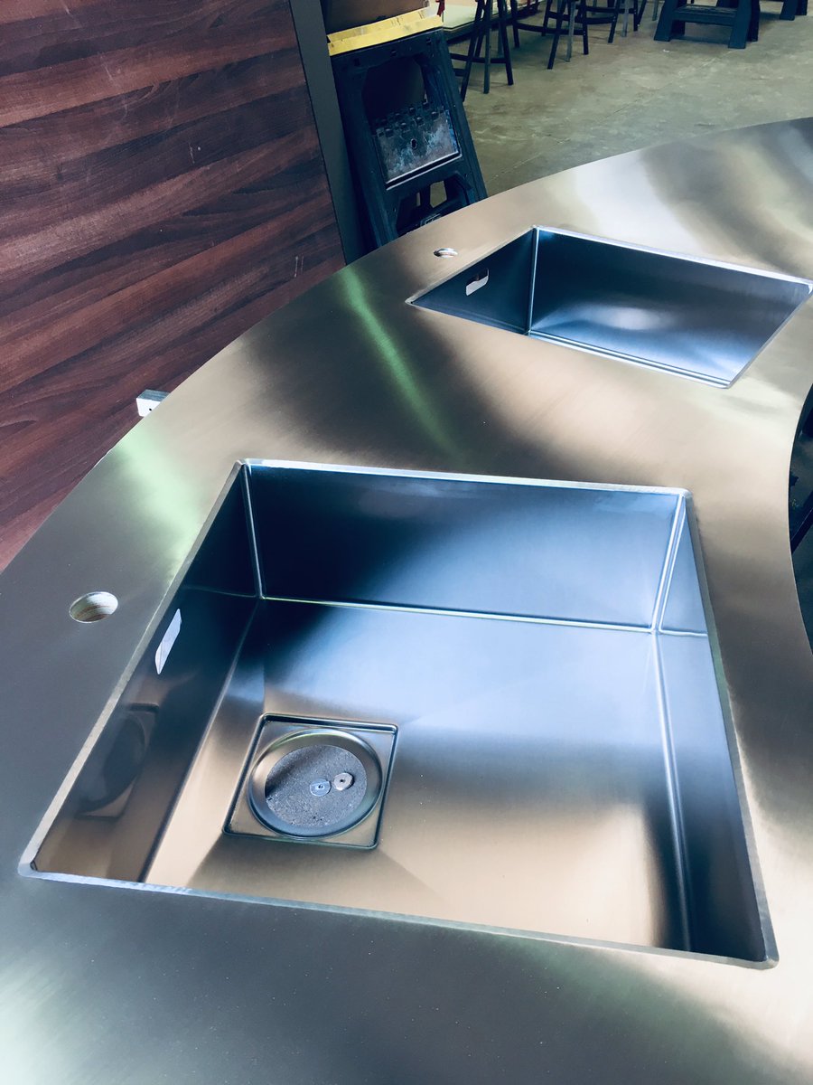 mpmengineering's tweet image. One section of a large curved #stainlesssteel #bar #worktop that will be installed later this week #stainless #bespoke #sinks #welded #ukstainlesssteelworktops #london #uk #design #kitchen #kitchens #interiordesign #architecture #worktops  #kitchendesign