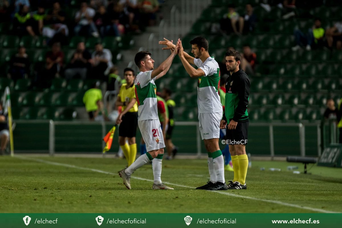Nachordv9's tweet photo. Ayer cumplí un sueño que tenía desde que era un niño. Orgulloso de ser el aficionado que ayer pudo debutar con el equipo de su corazón.
Todavía queda mucho trabajo por delante.
Muchas gracias a todos por las felicitaciones en especial al @elchecfoficial por hacer esto posible.💚 https://t.co/OCQPa0xkWx