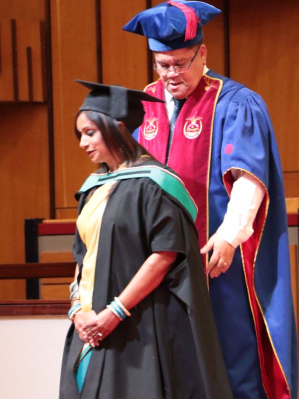 unisa's tweet photo. Congratulations to our female graduates from the @UnisaCEDU for receiving their degrees with distinctions #CumLaude. You're an inspiration and now part of the #CircleofExcellence #UnisaGrad2019  #UnisaAlumni https://t.co/pVGpf4b1i0