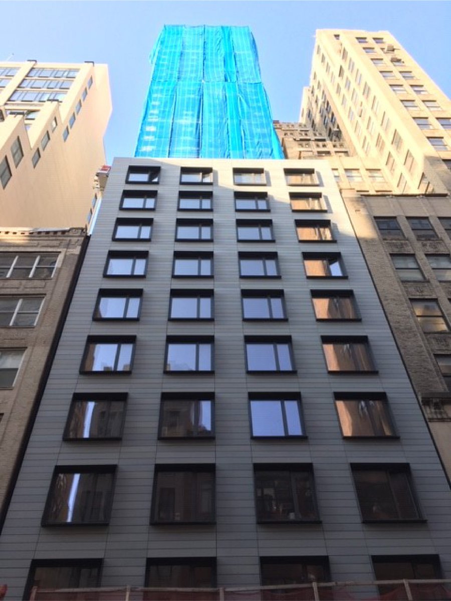 _SWinter's tweet image. Look at the progress this #SWAProject has made… a 24-story #PassiveHouse high-rise under construction in Chelsea! Learn more about the #sustainability initiatives here: bit.ly/2Wfl1rt