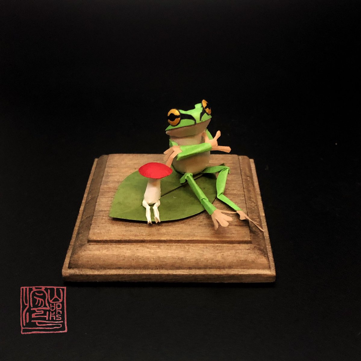 ヤムシスワークス オーダー制作中 カエルの日なのでカエルの画像を上げる 切り折り紙 でカエル作っています 花もカエルも紙です カエルの日 かえるの日 ヤムシスワークス ビキャクダケ ヤムシスワークス オーダー制作中 カエルの日なのでカエルの画像を上げる 切り折り紙 でカエル作っています 花もカエルも紙です カエルの日 かえるの日 ヤムシスワークス ビキャクダケ