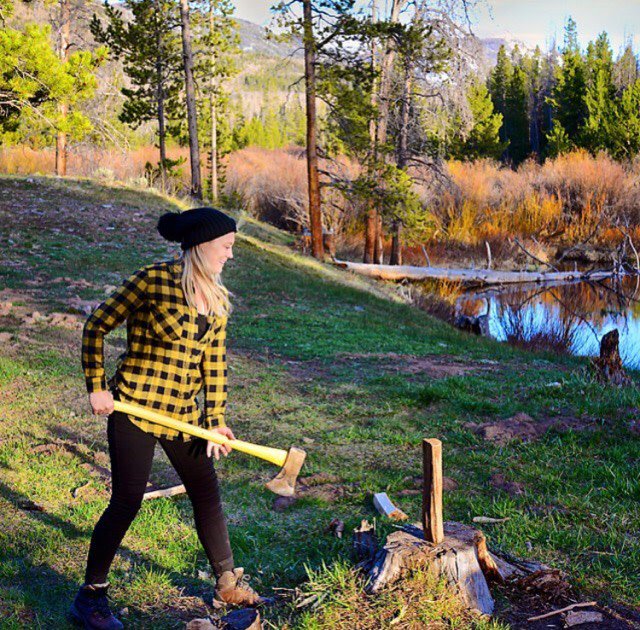 turtlefur's tweet image. our friend Dani reminding us to take some time and &quot;wander where the WiFi is weak&quot; 🙌🌎 #getoffline #optoutside