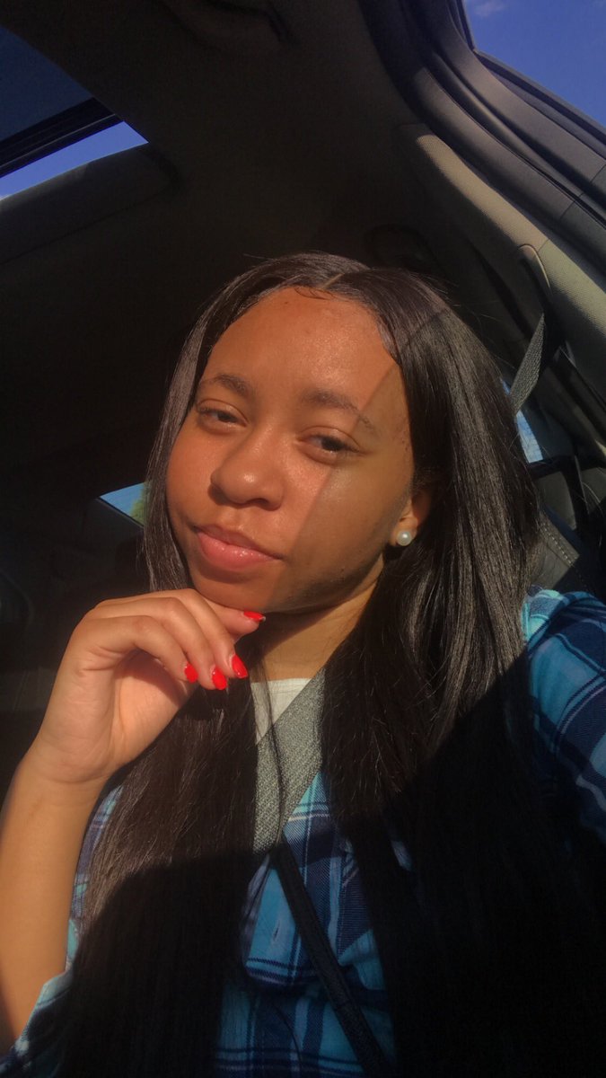 Danyabluu's tweet photo. #PapiChuloNicknames @princetonperez hopefully I get a nickname lol I just started my account for college ππβ¨ https://t.co/6Gp6qZbwKr