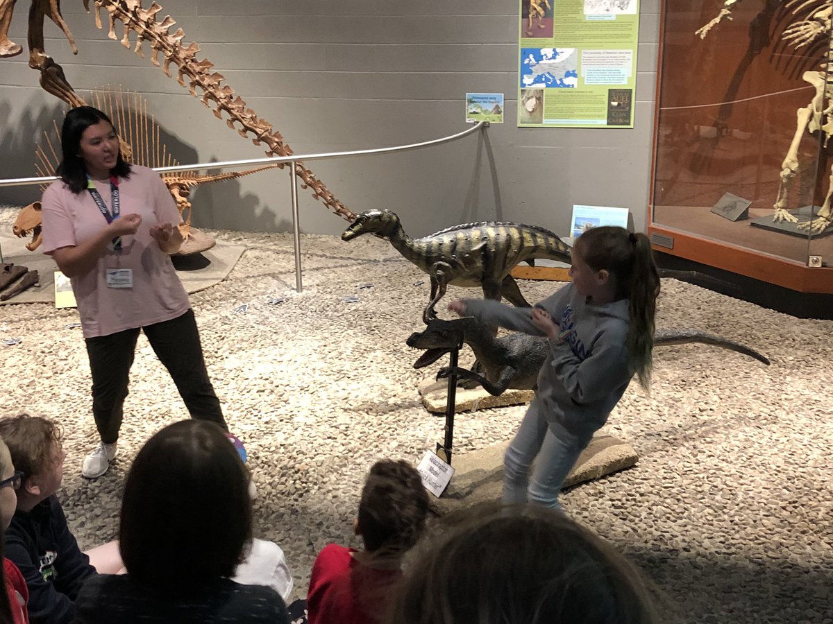 Mrs_Abram's tweet photo. Thanks to the Waterloo Earth Sciences Museum for having us today. It was a great experience testing our buildings on the earthquake table and exploring the museum.  @EarthSciMuseum @ElginEagles @GEDSB https://t.co/YDFoEjULBW