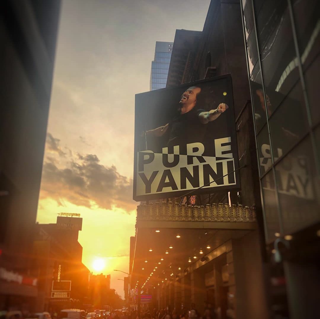 HindNasser11's tweet photo. Beautiful sunset By : @ejmith85 on Instagram ❤
@Yanni
#pure_yanni #music #love #man_of_peace #grateful https://t.co/XTKkuMrlRe