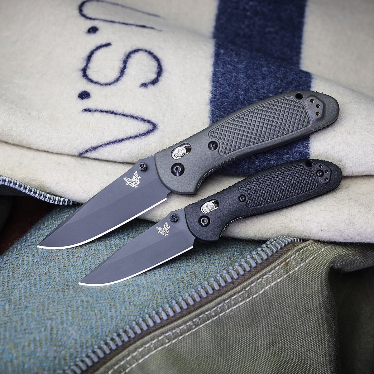 BladeHQ's tweet photo. Benchmade Griptilians in D2! ON SALE for $79.99 & 89.99! Get yours while you can.
https://t.co/JVqGYnx4JD
@BenchmadeKnives #knifelife #bladehq #griptilian #knifesale #knifecommunity #pocketknife https://t.co/2yhXmzAaE1