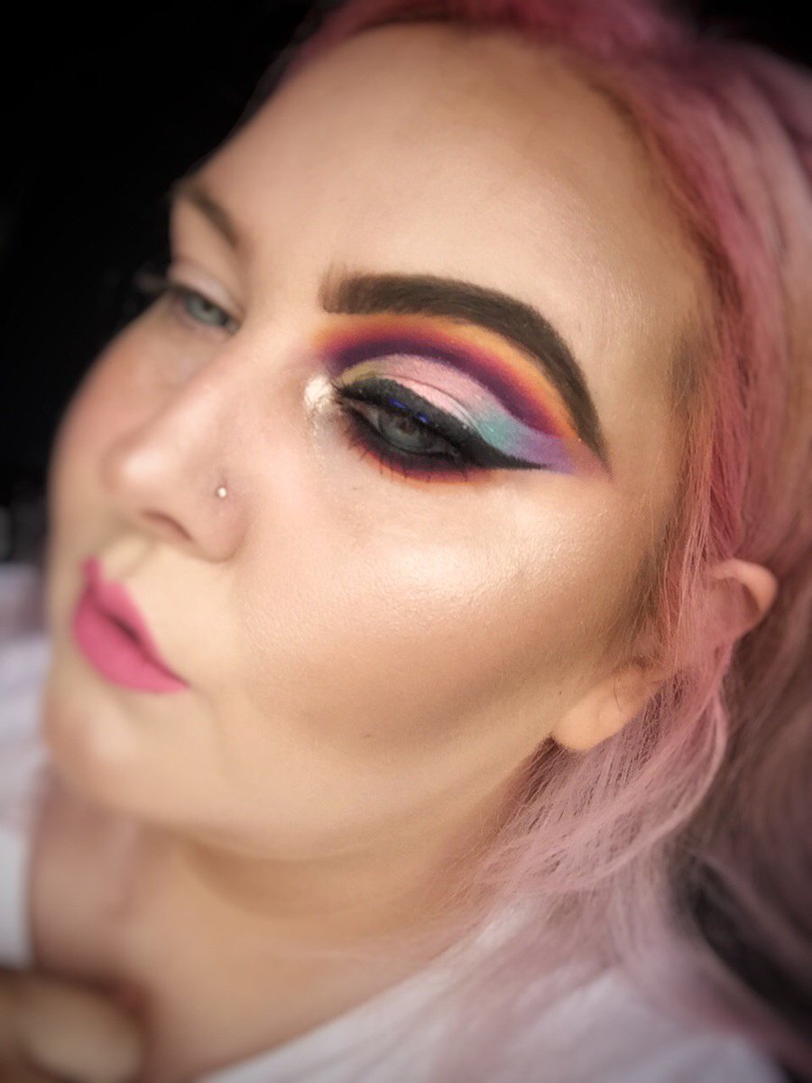 Jessg_snizzle's tweet photo. Pride inspired eye look using the @beautybay EYN bright 16 colors palette . A dream to work with #PrideMonth #pride #prideinspired #makeup https://t.co/spUconbce3