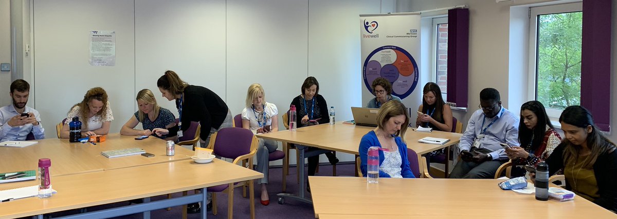 Rachel_Hearn_07's tweet photo. Great advice being shared with the @MidEssexCCG team today in the social media lunch and learn #lunchandlearn https://t.co/k8R7ySTFre