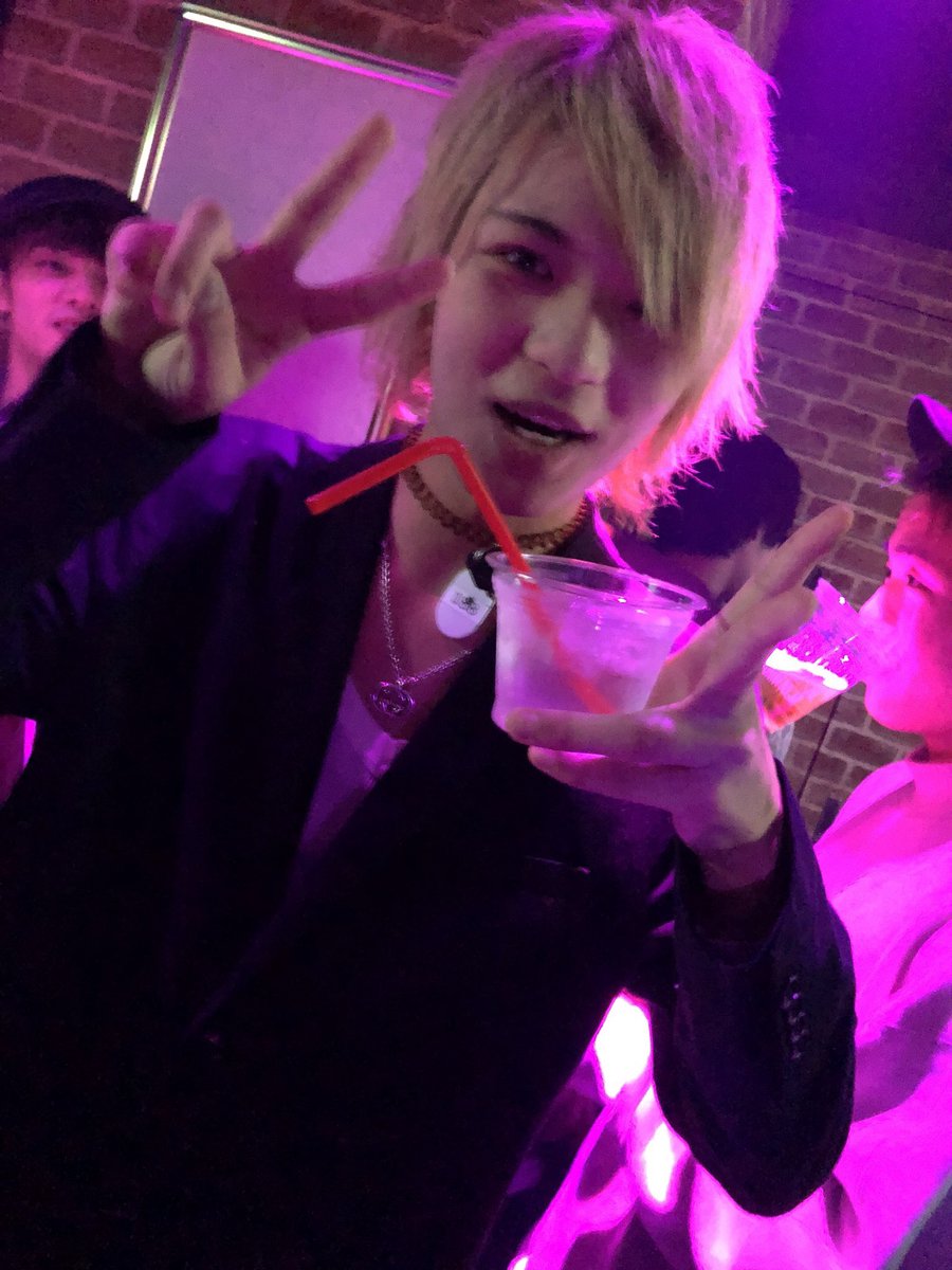 りょまたん tweet media