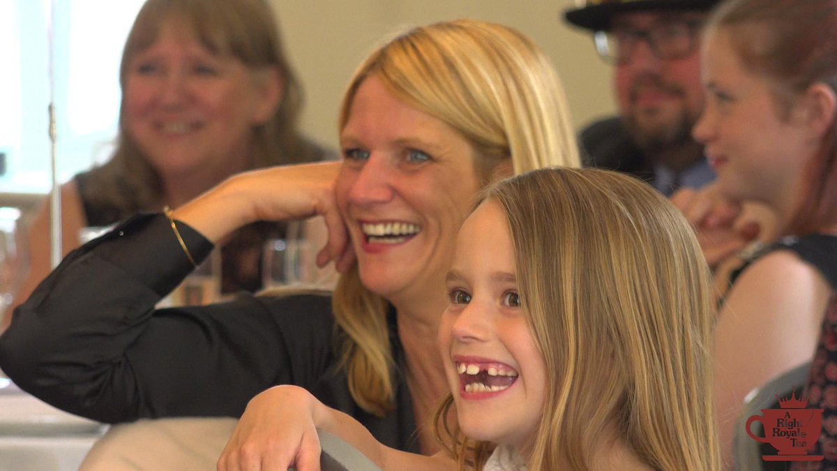 SHOW OFF //

🎥Do you want to show off your brilliant product in a way that will BUILD TRUST with your ideal client? 

🎥If your clients hang out online then creating a PROMOTIONAL VIDEO to showcase your product or service is something you should consider.