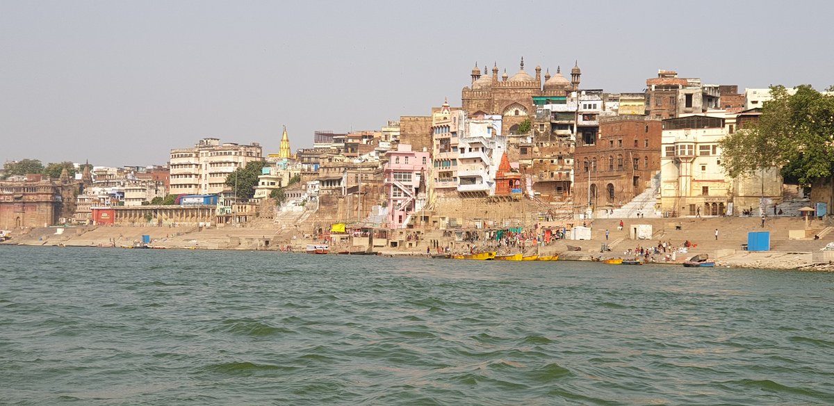 mysticaLights's tweet photo. Every #hindu must experience the #mystical #Ganga at #Varanasi 

If you don't see the clean waters, you will tend to believe the negative publicity  my main stream media.

Every local is so proud of the hard work by @narendramodi
&amp; @myogiadityanath
#YogiAdityanath #GangaAarti https://t.co/3BSg07Ywls