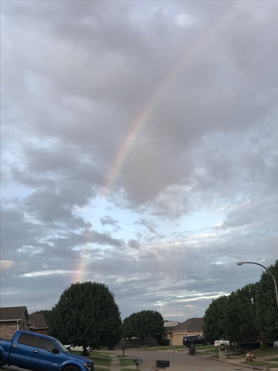 kateandmrt's tweet photo. No, those clouds didnβt look like they were going to rain on me... but they did!! #GlobalRunningDay 5k done! And a #Rainbow reward! #GoSpeedy #Run2NotFrom #RaceAdvisor #squadrunner https://t.co/c3EV4t6ufh