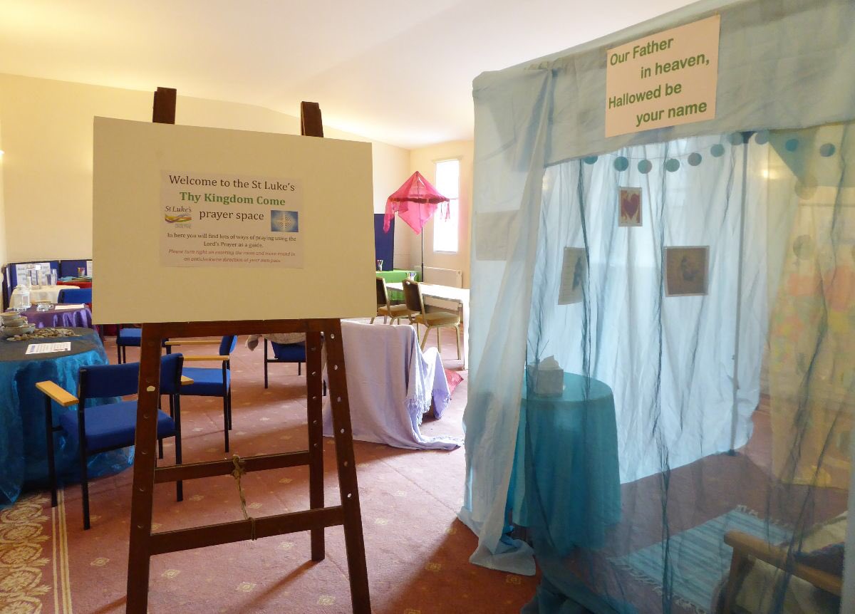 StLukesNewcs's tweet photo. We’re loving getting on board with the Thy Kingdom Come prayer movement this week! We’ve been praying throughout the week in a our pop-up prayer space. Get yourself along! #ThyKingdomCome https://t.co/GF5aLbZaWY