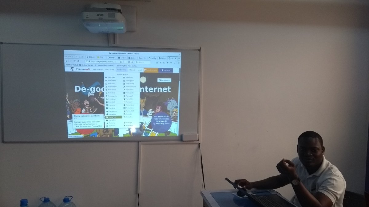 nicolas_chavent's tweet photo. =#openstreetmap #opendata #logicielslibres #afrique=
#ActionOSMBrazzaville2019
Atelier #webmapping #uMap (kudos @OSM_FR pour hébergement); outils #framapad #framapic culture #libre @framasoft @degooglisons pour le collectif #OSMCG en devenir
#map4cg
#LesLibresGeographes #congo https://t.co/adnkqv9coB