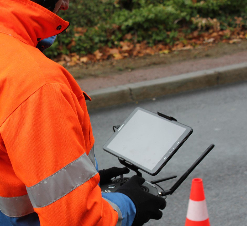 Reseau_EAU's tweet photo. ⏰ Plus qu'une semaine pour vous inscrire GRATUITEMENT ! 
🎓  RDV le 13/06/2019 14:30 pour la webconférence 'Inspecter vos réseaux d’assainissement sans limite : nouvelles solutions et retour d'expérience.'
👉 Inscription ici : https://t.co/O2aiH0qgb0
#eau #collterr #water https://t.co/1RbOWDGR8S