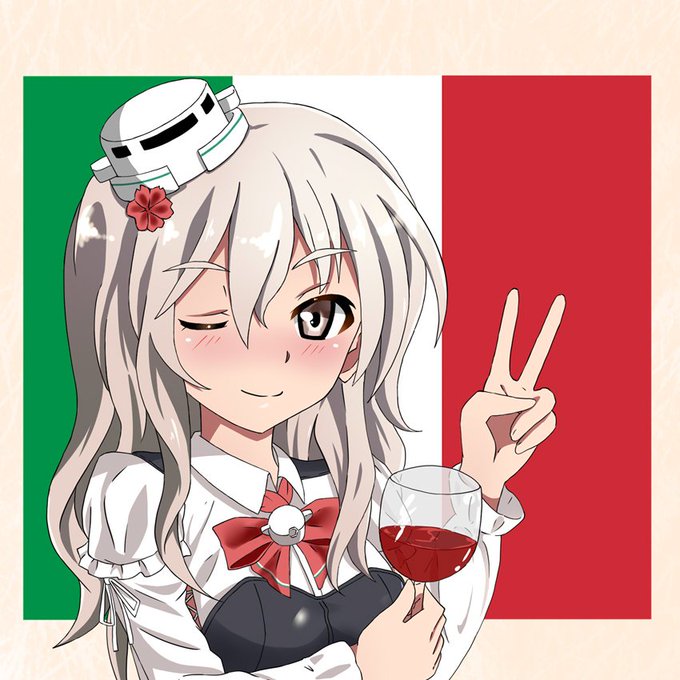 先に完成したポーラ。一緒に倒れるまでワイン呑みたい。ガリバルディも塗らねば…。 