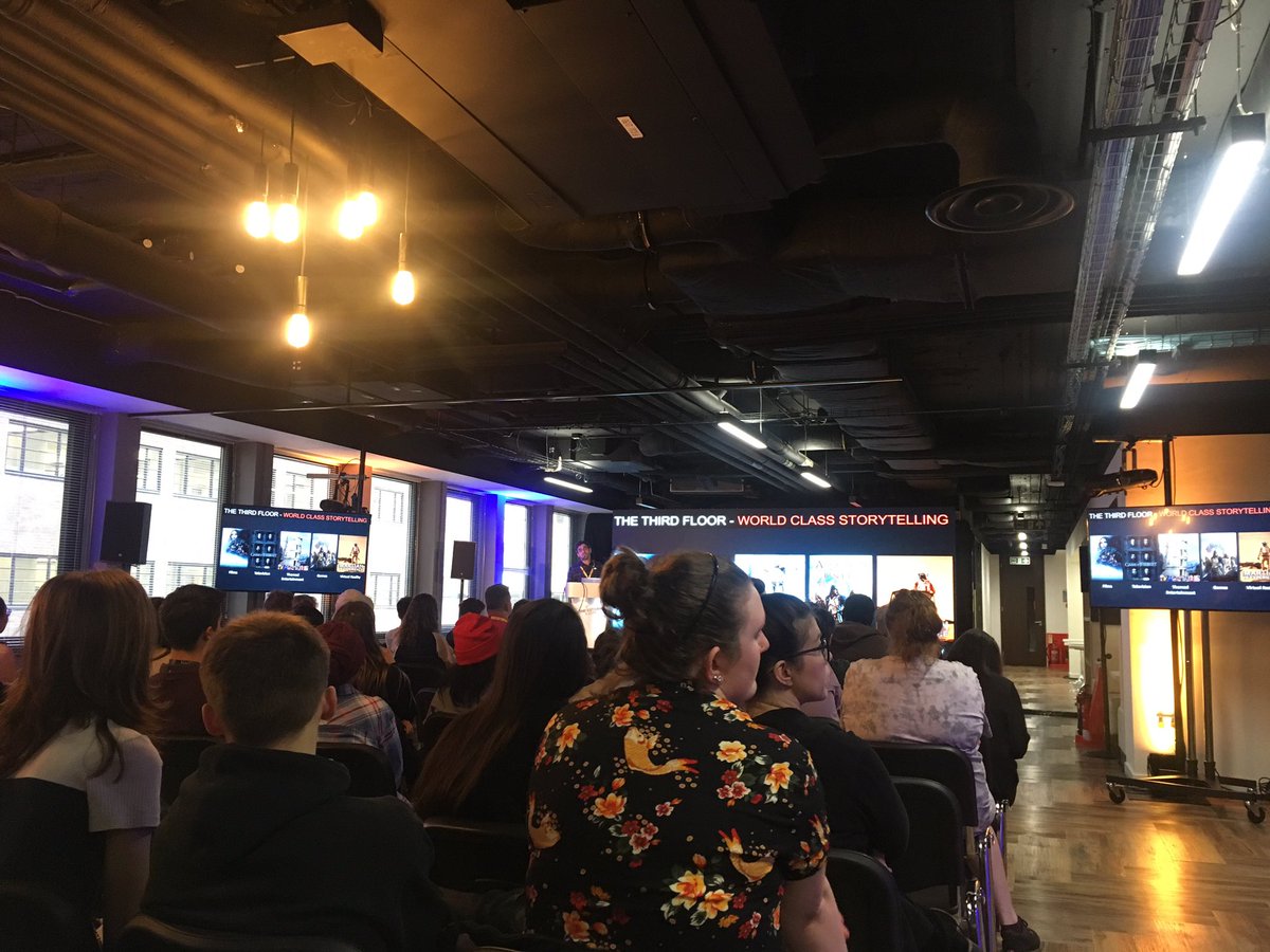 Final talk of #vfxfestival EDU! Visualization by <a href="/TheThirdFloor/">THE THIRD FLOOR, INC.</a> by Vincent Aupetit, Head of Creative 🎨🎬