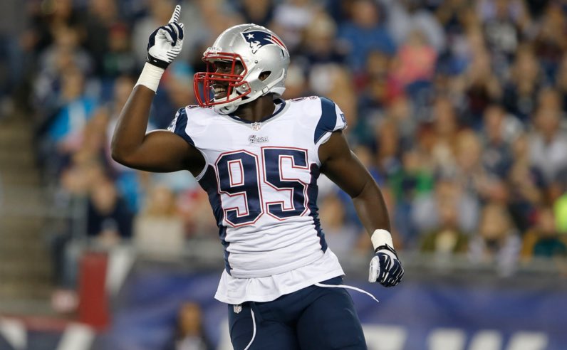We've got Chandler Jones days left until the  #Patriots opener!A 1st round pick in 2012, Jones had 10+ sack seasons in '13 & '15, & was on the team that won SB XLIXIn 2016, the last year of his deal, the Pats traded him in a move that netted them Joe Thuney & Malcolm Mitchell
