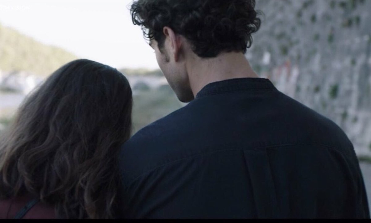 edoardoeleonora's tweet photo. this is what a succesful marriage looks like ladies #skamitalia https://t.co/uhQpw2FHAj