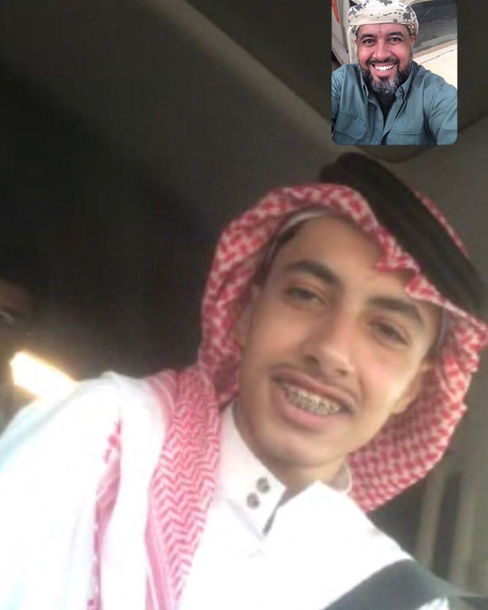 عمر الفاروق يستعد لدخول كلية الطب ويريد يغير سيارته قلت له نغيرها عندما تصبح ثالث طب ان شاء الله ...قال نحتكم للجمهور ان وصل الرتويت 2000 نشتريها واذا اقل من ذلك اصبر والامر لله من قبل ومن بعد وانا قبلت التحدي ... التحدي ينتهي بعد 24 ساعة من الان