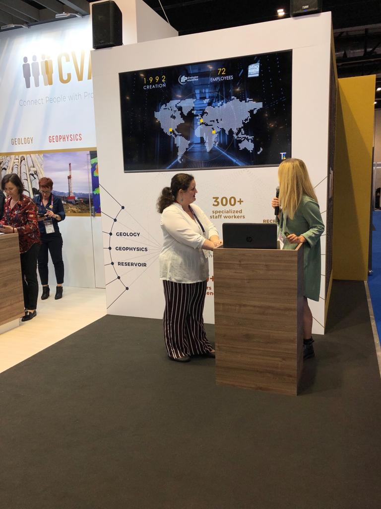 edc_software's tweet image. Today, last presentation of @edc_software and @techad_fr at @EAGE_Global annual on @CVAgroup booth (#560) 

#increaseyourproductivity 
#embedded #software #userhelp #eageannual